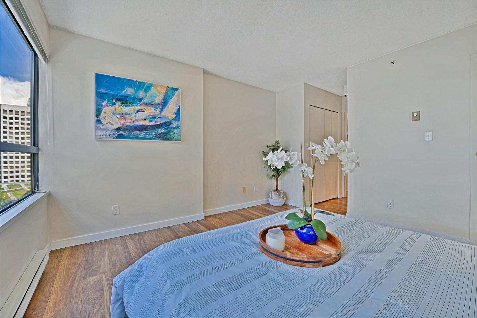 Prime Location Stylish Two-Bedroom Apartment Overlooking Downtown فانكوفر المظهر الخارجي الصورة